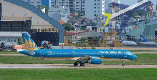 Vietnam Airlines hạ cánh khẩn cấp để cứu 2 mạng người trên chuyến bay 