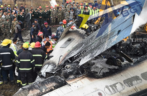 Tai nạn máy bay thảm khốc làm ít nhất 50 người thiệt mạng