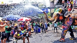 Songkran – lễ hội té nước lấy may của người Thái Lan