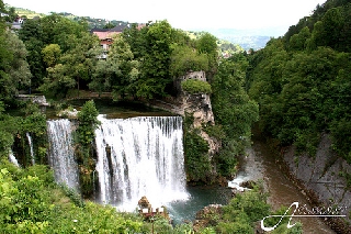 Vé máy bay đi Bosnia khám phá miền đất mới