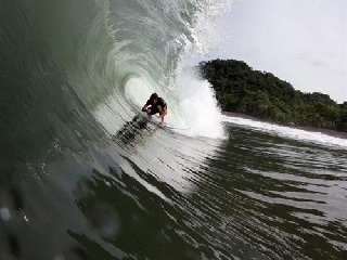 Vé máy bay đi Costa Rica du lịch mạo hiểm